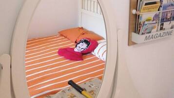 Gemeinsamer Schlafsaal, 1 Schlafzimmer, Raucher, Terrasse | 1 Schlafzimmer