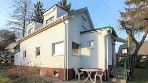 Unclassified image, 4 of 44, button - Room-charming Vienna Retreat With Garden (Vienna)