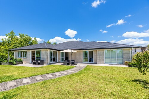 The Lakeside - Tauranga Holiday Home