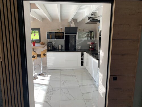 Lake Annecy superb comfortable villa near ski resorts mountain view