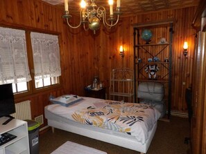 3 sovrum, strykjärn/strykbräda, wi-fi och sängkläder