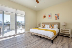 4 soverom, strykejern/-brett, wi-fi og sengetøy