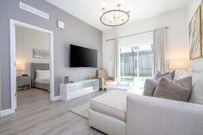 Apartment - Brand new 4 Bed With Loft Villa for all (Davenport)