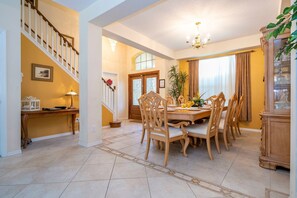 Villa | 6 bedrooms - Enjoy Your own Water Slide and Free Pool Heat if you Stay in November (Kissimmee)