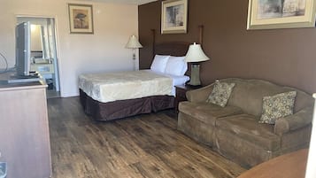 Free WiFi, bed sheets