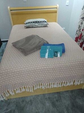 1 bedroom, iron/ironing board, WiFi, bed sheets