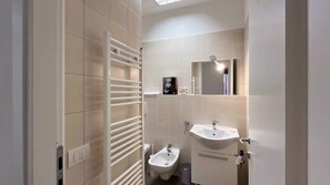 Dusche, Haartrockner