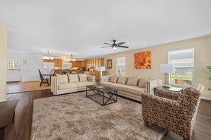 The Mojito Lakeview | Oppholdsområde | Bordtennis