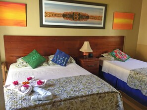 2 dormitorios, tabla de planchar con plancha, wifi y ropa de cama