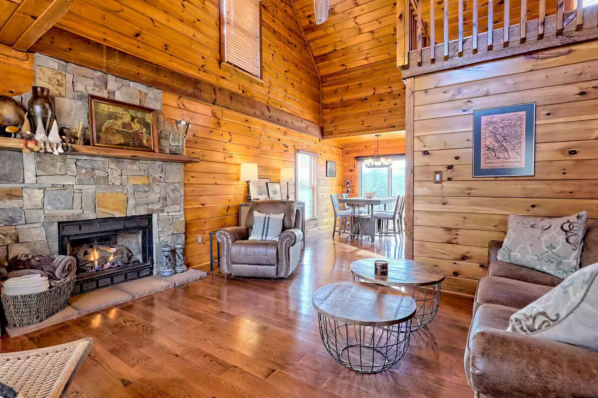 Smart TV, fireplace, DVD player, books