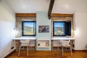 Interior - Stone house in nature for relaxation, adventure or online work (Lourido)