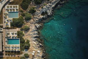 Indoor pool, seasonal outdoor pool, free cabanas, pool umbrellas - JW Marriott Crete Resort & Spa (Chania)