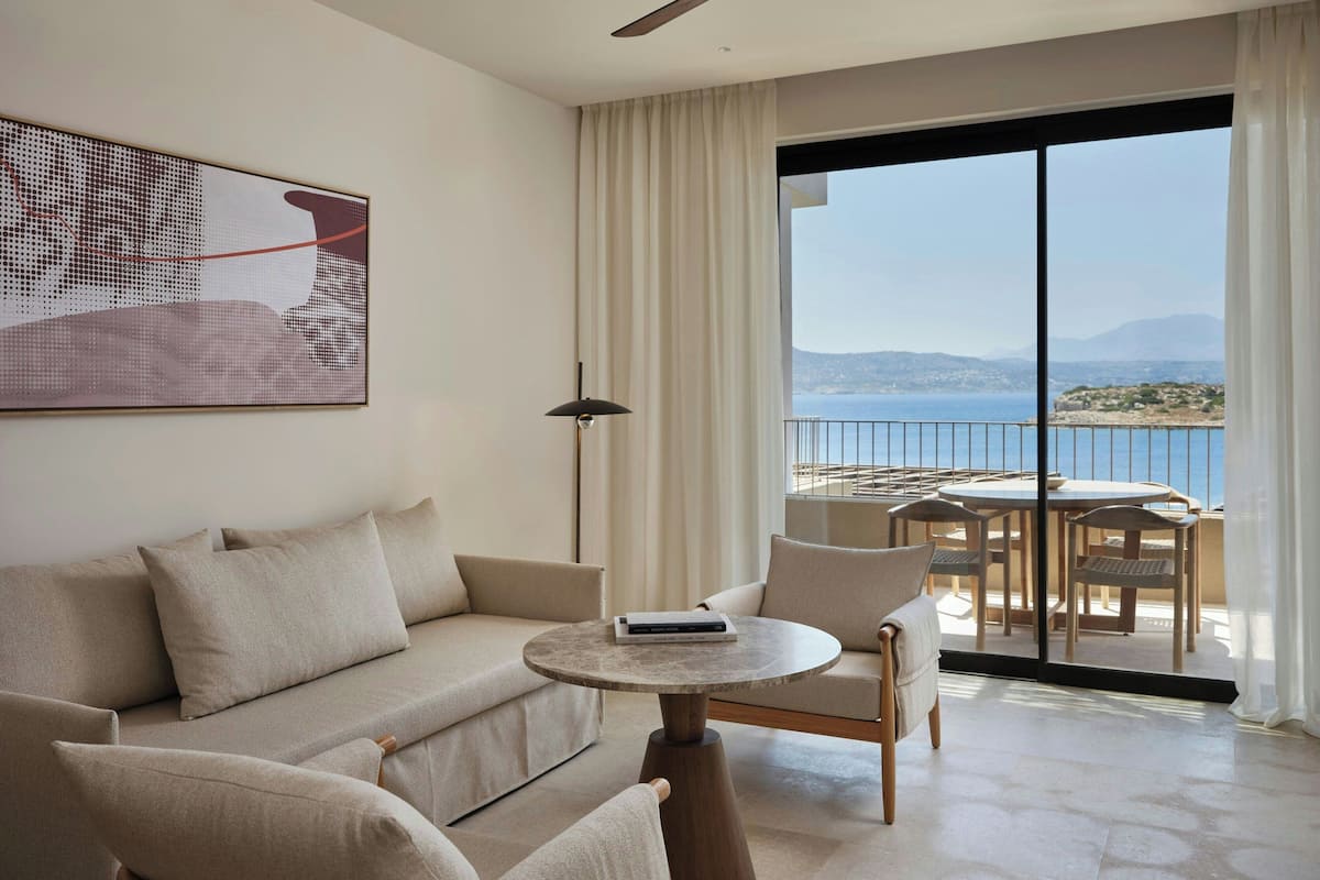 Deluxe Family room, 1 King, Sofa bed, Sea view, Balcony | Minibar, in-room safe, desk, blackout drapes