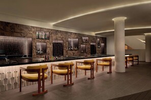 Bar (in der Unterkunft)
