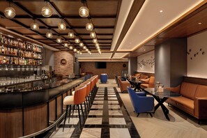 Serves dinner and happy hour - Four Points by Sheraton Chennai, Velachery (Chennai)