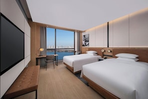 Camas plegables/adicionales y ropa de cama