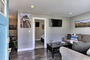 TV - New Owner Special!  Quiet Oasis in Denver (Denver)