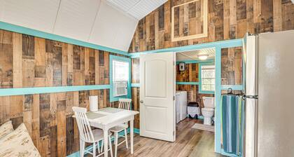 Private Dock + Fire Pit: Gantt Lake Getaway!