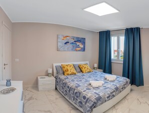 2 chambres, fer et planche à repasser, Wi-Fi, literie fournie