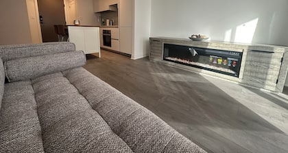 Brand New 1+1 Condo at Mississauga