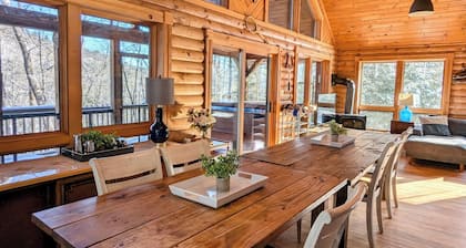 Spacious log cabin in Warrensburg w/ Hot Tub: 15 Mi to Lake George