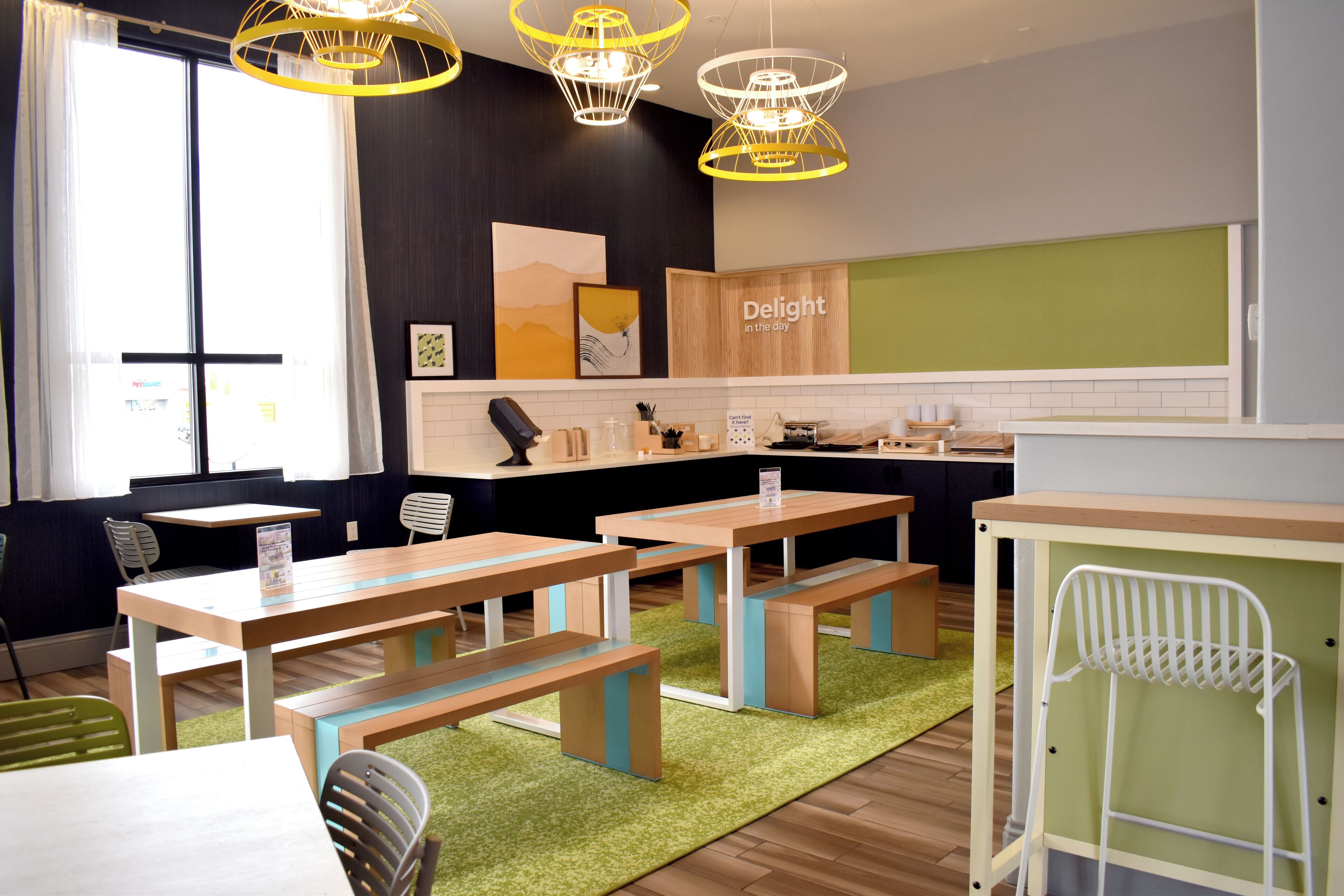 Breakfast area