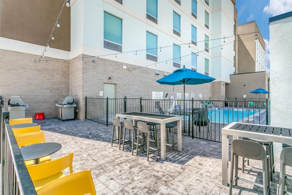 Seasonal outdoor pool