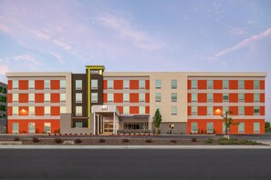Exterior - Home2 Suites By Hilton Woodland Sacramento (Woodland)
