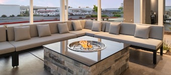 Home2 Suites By Hilton Woodland Sacramento
