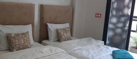 2 Schlafzimmer, Bügeleisen/Bügelbrett, WLAN, Bettwäsche