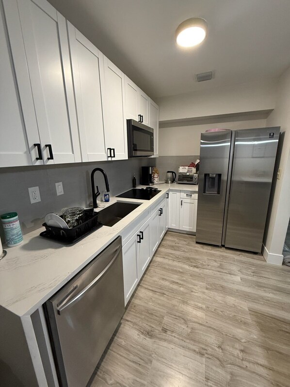 Microwave, stovetop, dishwasher