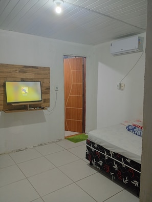 Basic House | 1 bedroom, free WiFi