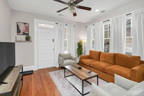 Smart-tv en een kantoor