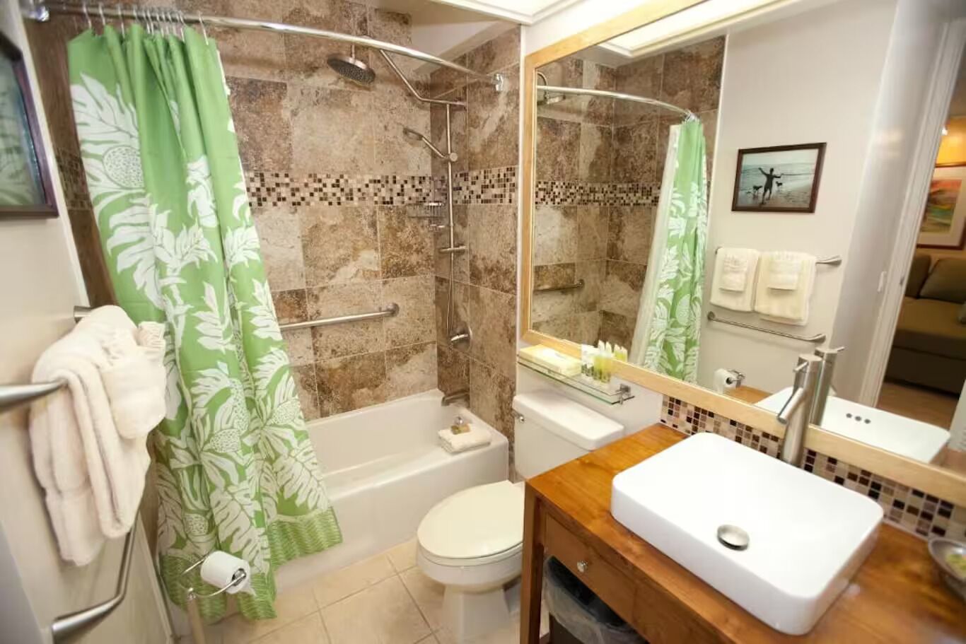 large 1-bedrm resort condo w lanai on Hanalei Bay in Princeville, Kauai  - Photo 11