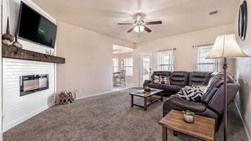 Smart TV, fireplace, computer monitors