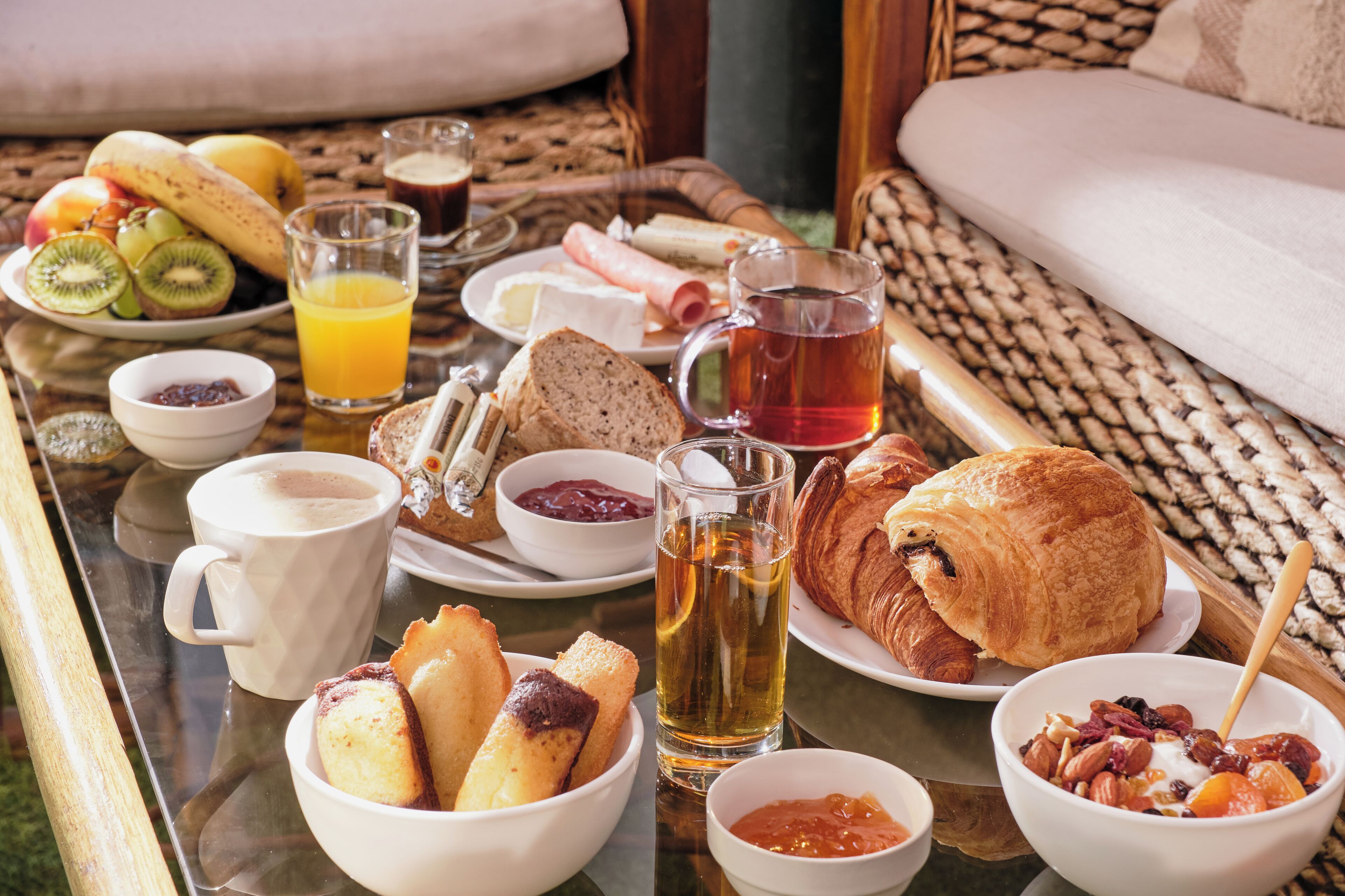 Foto - The Originals City, Hôtel Quai33, Saint-Etienne - Gare Chateaucreux