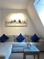 Suite Senior | Ferros/tábuas de passar roupa, berços grátis, Wi-Fi de cortesia