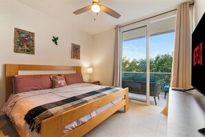 2 bedrooms, in-room safe, iron/ironing board, free WiFi