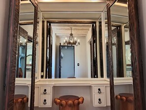 Luxury Villa, Balcony, Ocean View | Bathroom - Exquisite Escape (Cabo San Lucas)