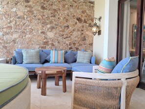 Front of property - Exquisite Escape (Cabo San Lucas)