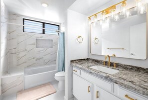 Appart'hôtel, 2 grands lits (Kailua Bay Resort#4-306) | Salle de bain