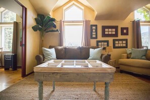 Unclassified image, 5 of 51, button