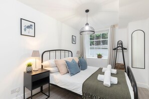 2 bedrooms, iron/ironing board, travel crib, free WiFi