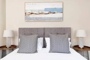 5 Schlafzimmer, Bügeleisen/Bügelbrett, Reisekinderbett, kostenloses WLAN