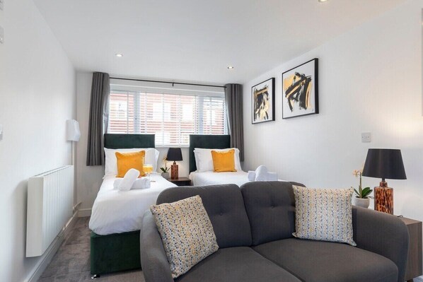 1 bedroom, iron/ironing board, travel cot, free WiFi