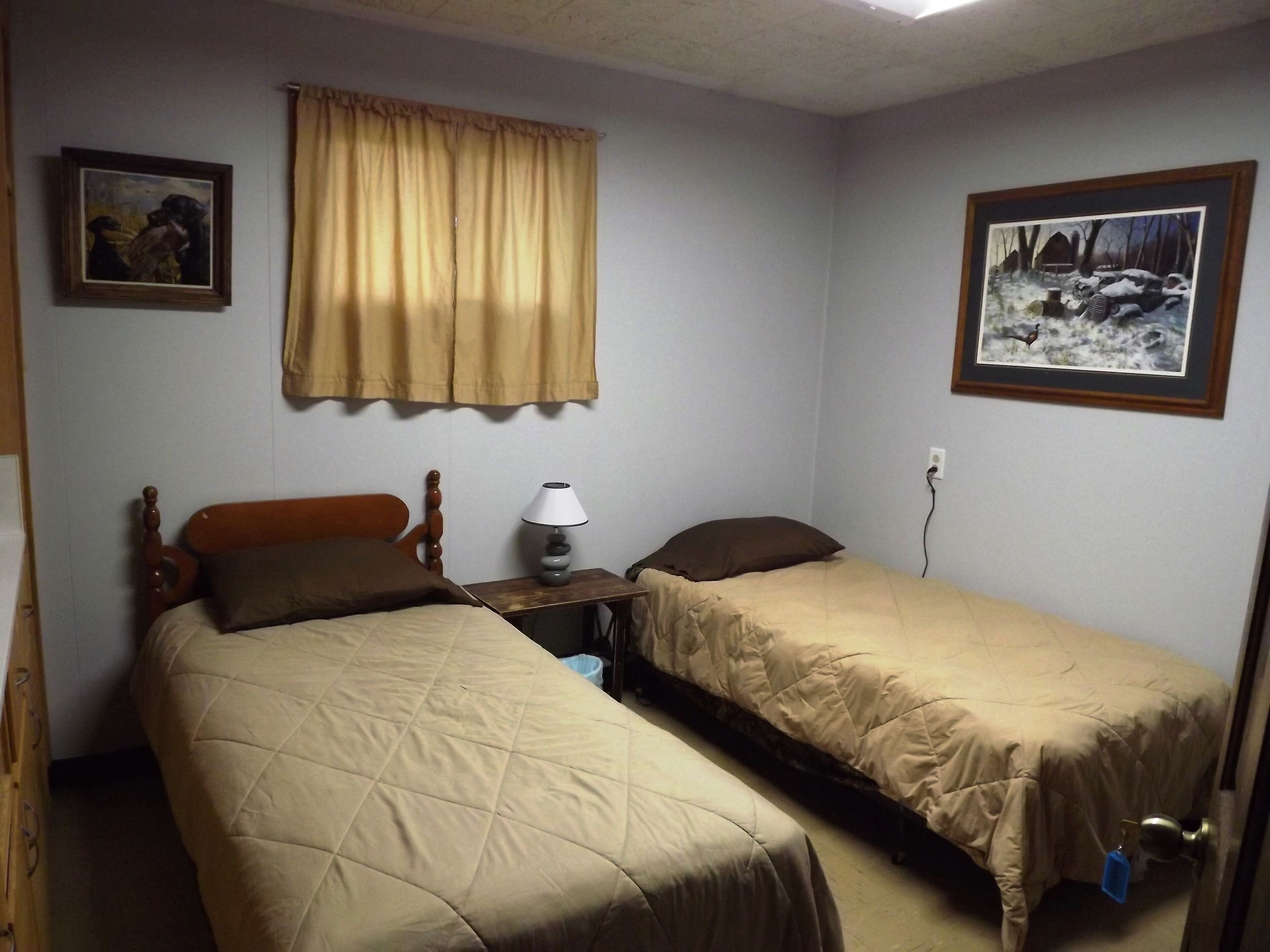 6 bedrooms, free WiFi, bed sheets, wheelchair access