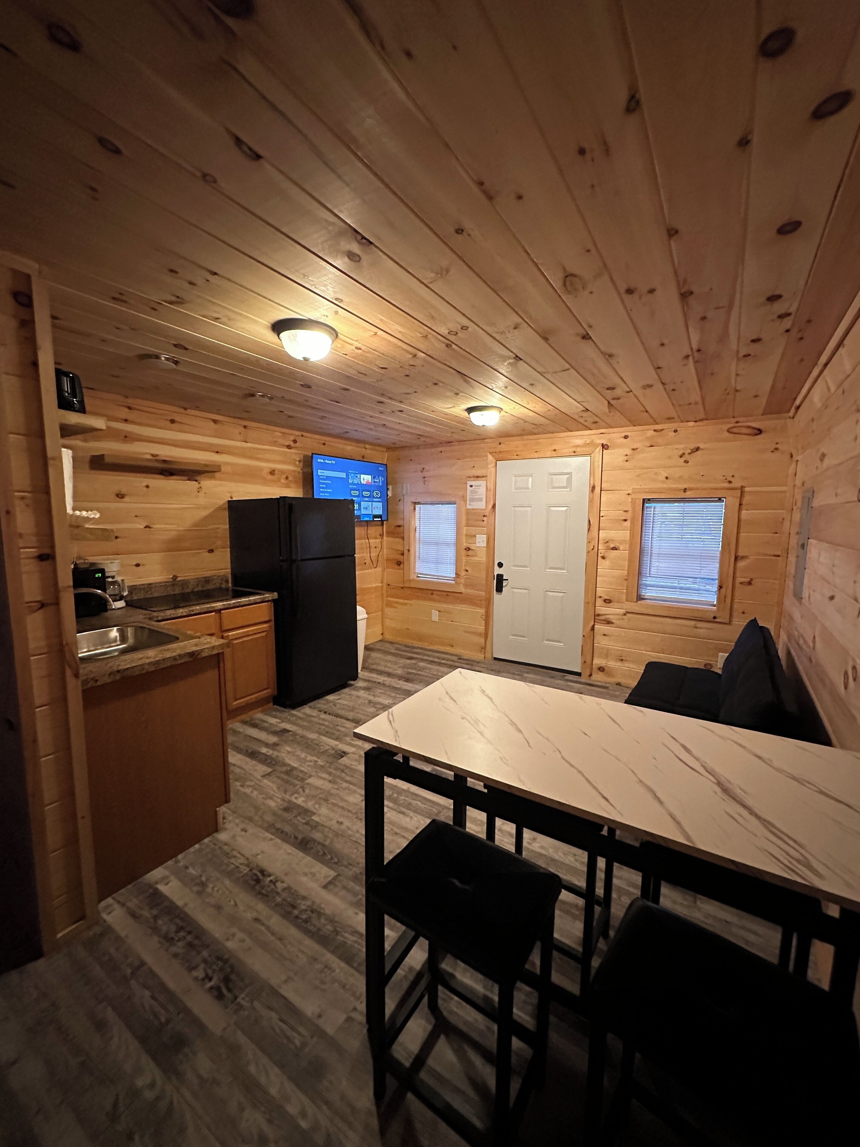 المنشأة من الداخل