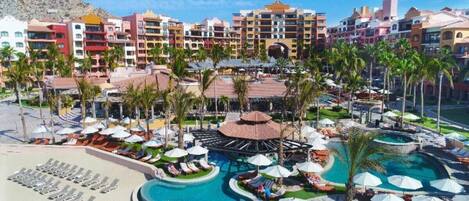 2 outdoor pools
