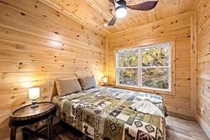 4 chambres, fer et planche à repasser, Wi-Fi gratuit, draps fournis