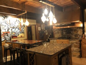 Private kitchen - Rubicon Retreat:1-bedroom house in Georgetown on 3.5+ Acres (Georgetown)